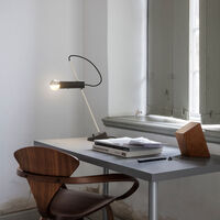 Model 566 Bordlampe Sort