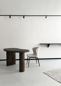 Pipe Stol Creme Loop / Sortbeiset Tre