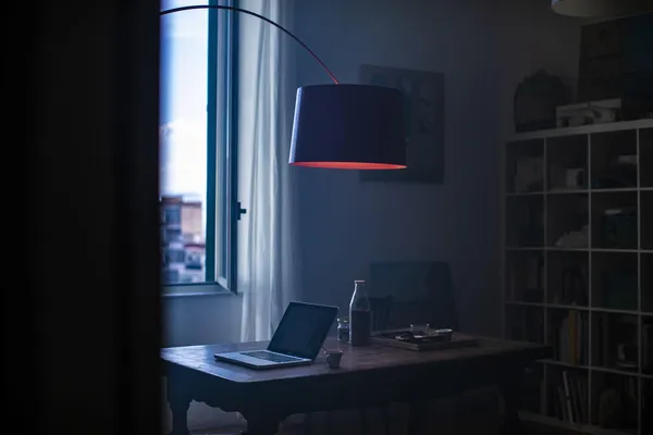 Twiggy LED Golvlampa Crimson