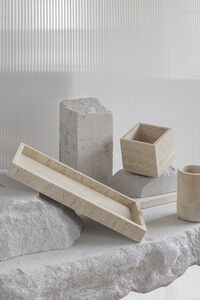 Travertine cube Förvaring