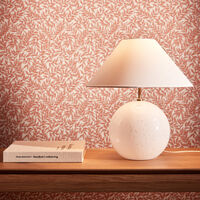 Iris 35 Bordlampe Hvid