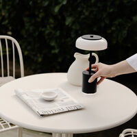 Blossi Mini Bordlampe Bærbar Sort / Opal