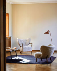 Wulff ATD2 Loungefåtölj + Fotpall Valnöt/Sheepskin Moonlight