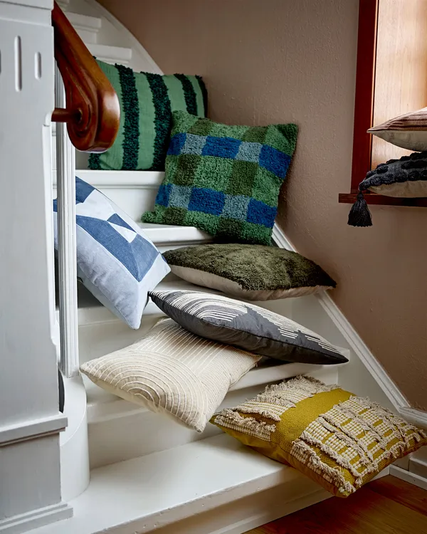 Cory Cushion