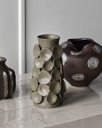 Dot Vase Kaki