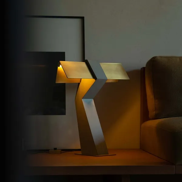 Tau Bordlampe