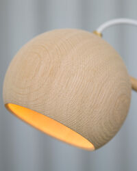 Lune Bordlampe Hvitoljet Eik