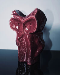 After Midnight Owl vase L Aubergine