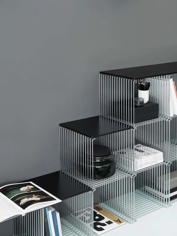 Panton Wire Ext Toppanel D:18 Sort
