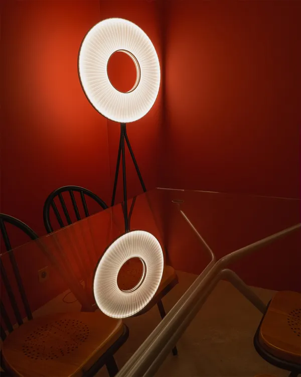 Iris Tripod Golvlampa 60 cm Vit
