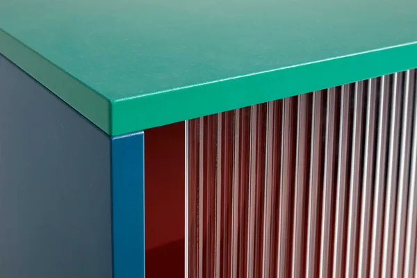 Colour Cabinet Vitrineskab Glasdør / Multi