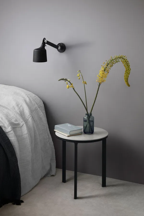 523 Vägglampa 195x34 cm / Small Svart