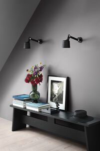 523 Vägglampa 195x34 cm / Small Svart