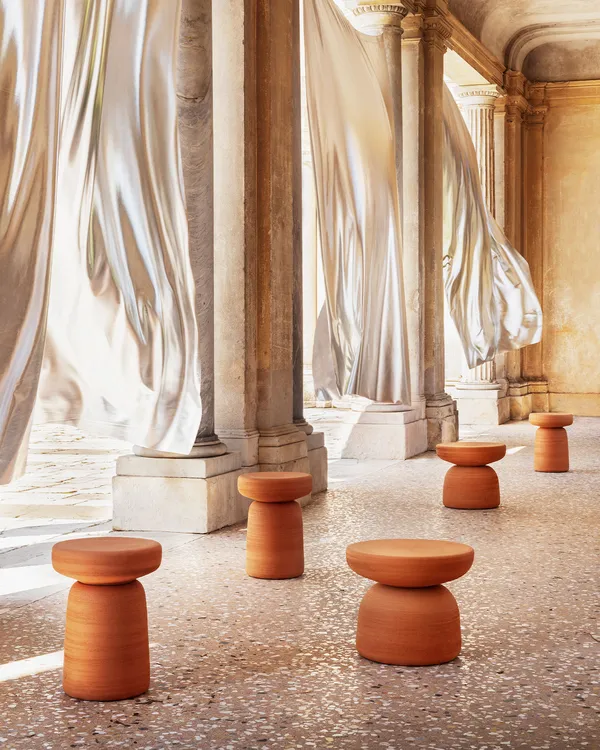 Tototo Side Table Ø50 Terracotta