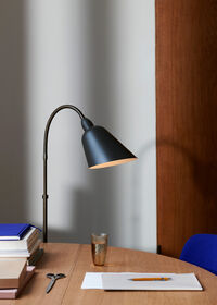Bellevue AJ7 Anniversary Edition Gulvlampe Stone Grey/Bronzeret Messing