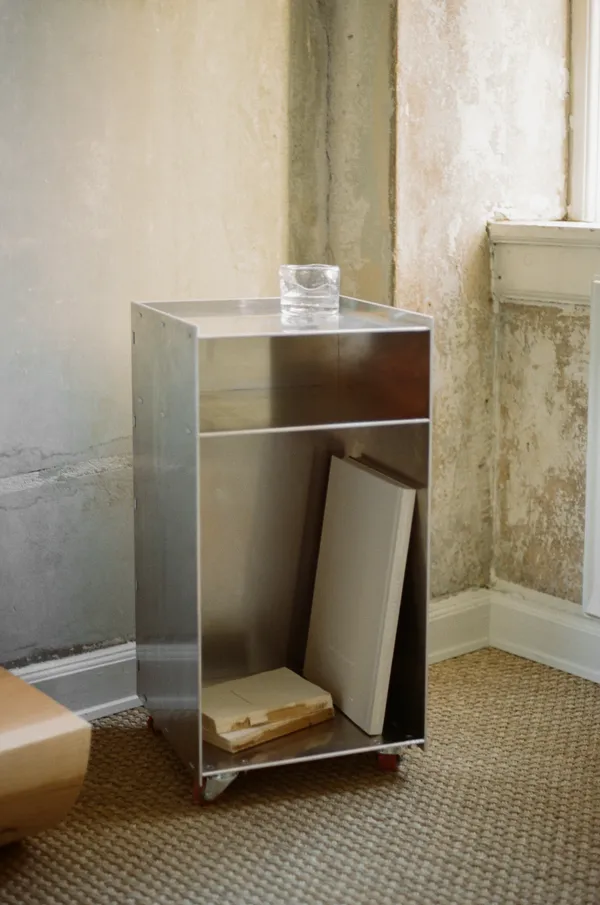 Rivet Rullebord med Hjul Aluminium