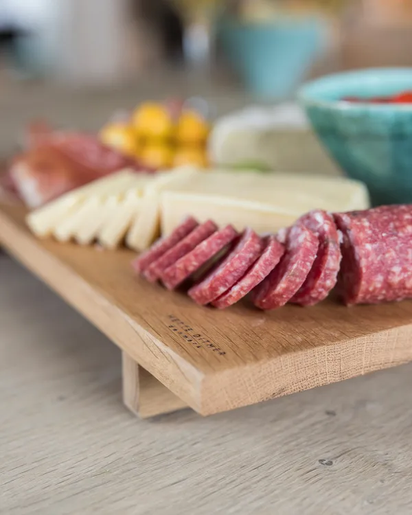 Authentic Cutting Board 25x35 cm