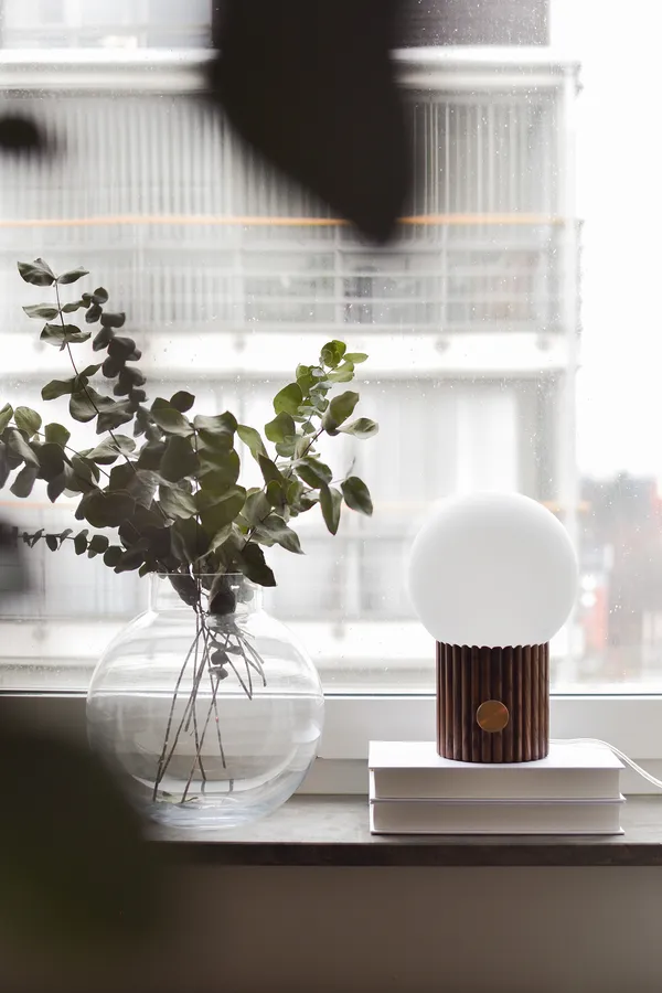 Hubble Bordlampe 15 cm Valnød