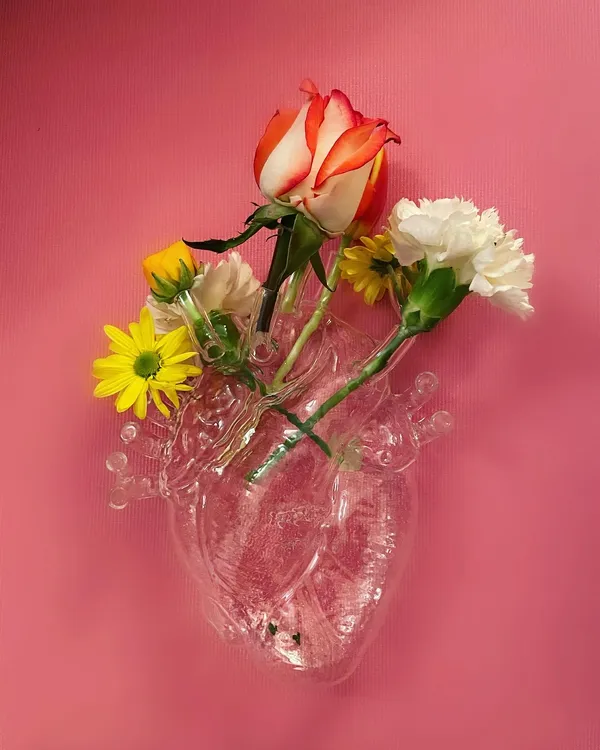 Love In Bloom Vase Hvit