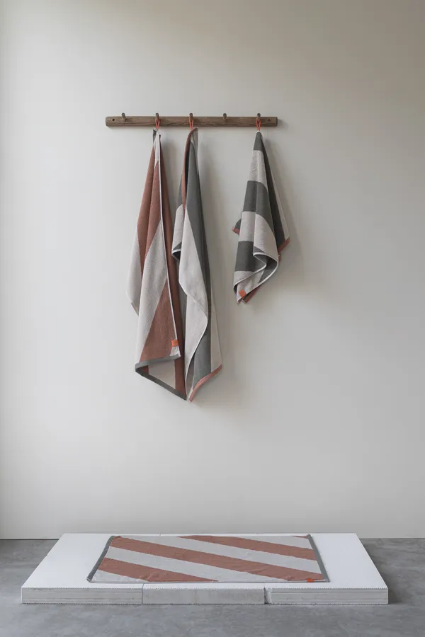 Diagonal Håndkle 40x55 cm 2-pk Brick