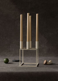 Kubus 4 Ljusstake Ivory