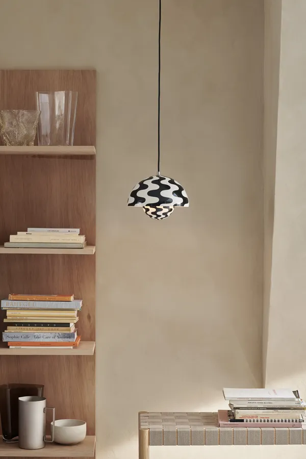 Flowerpot VP1 Pendel Black/White