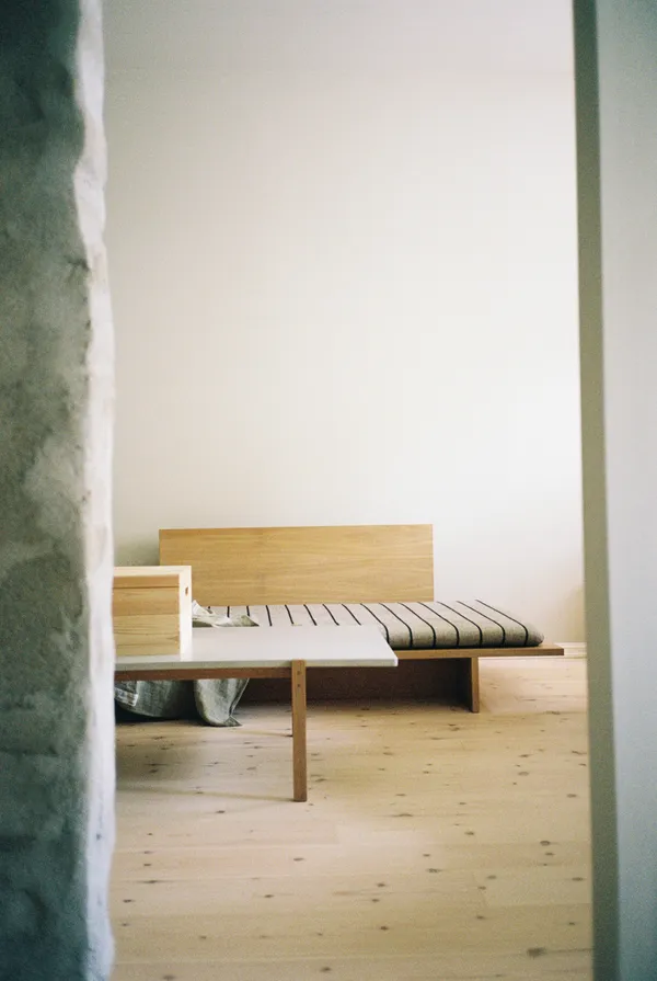Eugene Sofabord 70x125 cm Lys Beton / Lys Eg