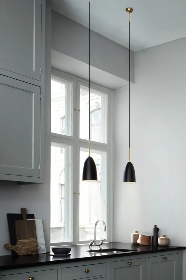 Gräshoppa Pendel Jet-Black