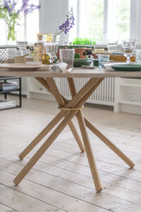 Hector 120 Matbord Ljus Ek