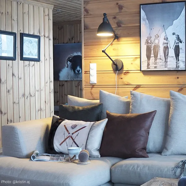 Bazar Vegglampe Lang Arm Svart
