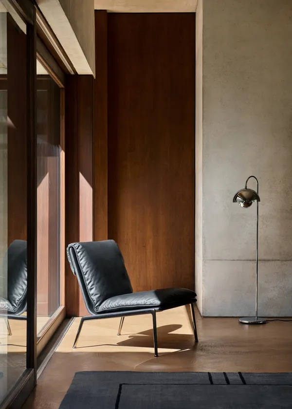 Muno LN18 Lounge-Tuoli Warm Black / Musta Nahka