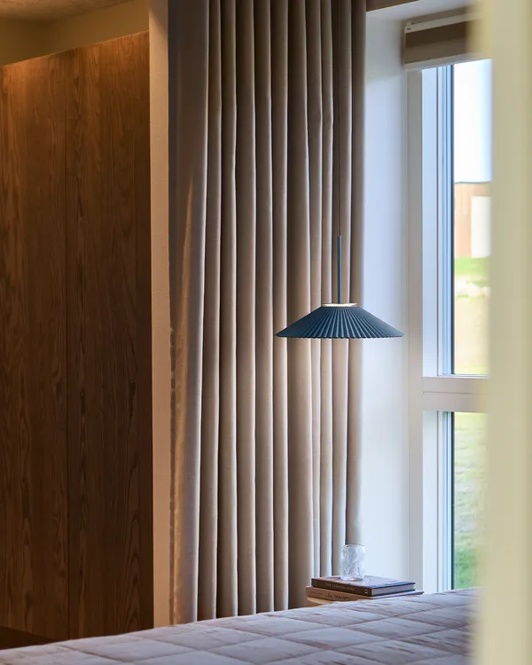 Ballerina Pendel lampa Mörkblå