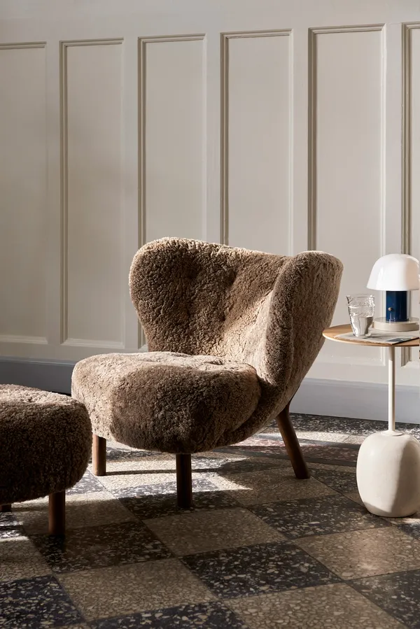 Little Petra VB1 Loungestol Set Saueskinn Sahara / Oljet Eik