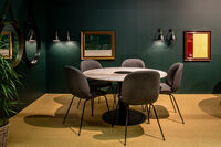 2.0 Dining Table Bianco Carrara/Black Ø130 cm