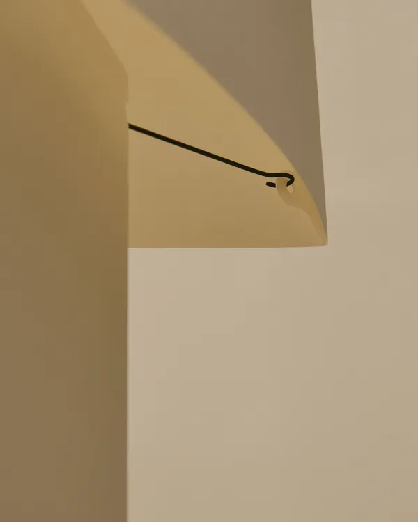 Aplat Table Lamp 440 White