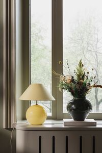 Iris 35 Bordlampe Gul