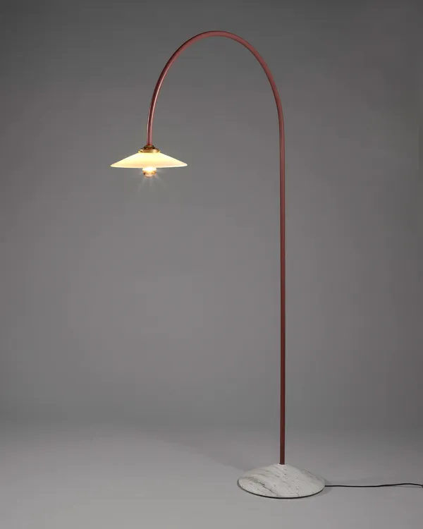 Valerie Object Standing Lamp N1 Gulvlampe Menie Red/Marmor