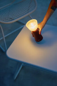 Swiing Bordslampa Portabel Black Cherry