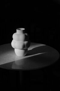 Balloon 04 Vase Grande Raw White