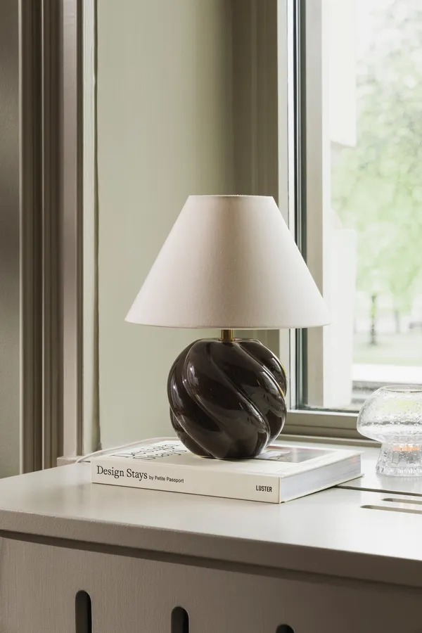 Dahlia 24 Bordlampe Mocha