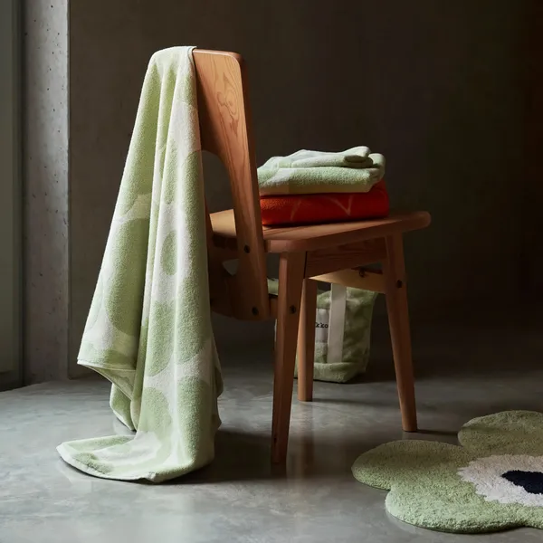 Unikko Handduk 70x150 cm Sage