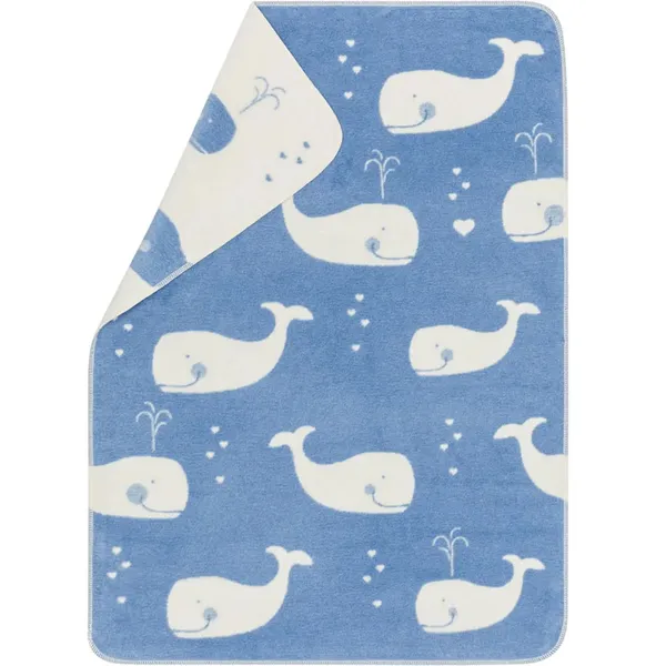 Maja Babytæppe 75x100 cm Whales allover Blåt / Beige