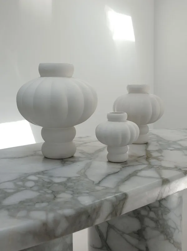 Balloon 08 Vase 30 cm Raw White