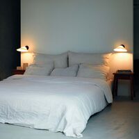 Plume SW Vegglampe med Bryter Porselen