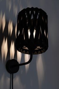 Signature 18 Vägglampa Svart