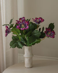 Plum Velvet Bukett 77 cm 10-pk