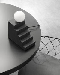 Stair Bordlampe Sort