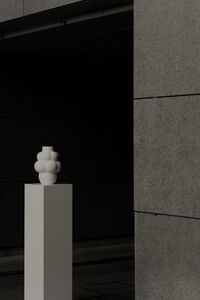 Balloon 04 Vase Grande Raw White