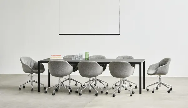 Factor Linear Pendel Direkte Soft Black