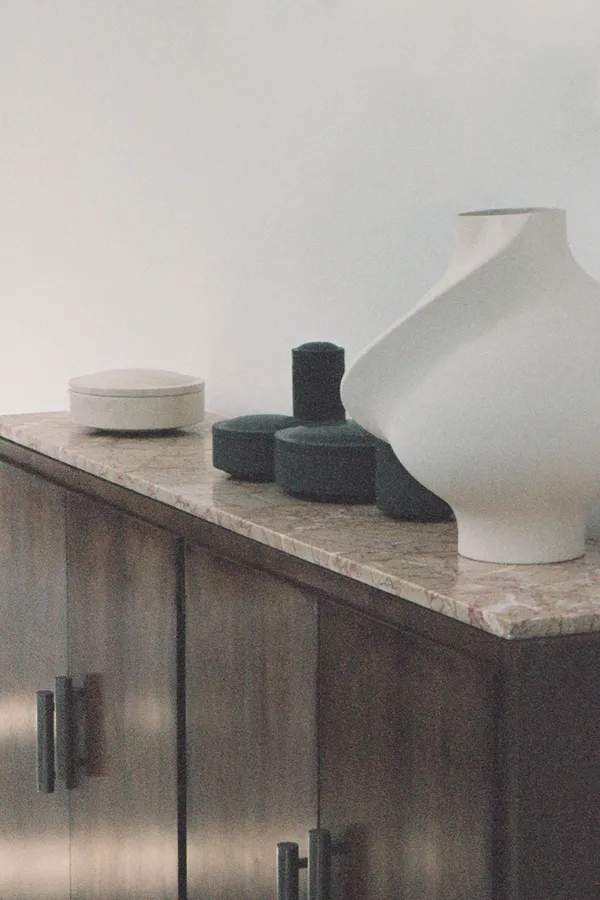 Gallery Objects Krukke 14 cm Black Basalt